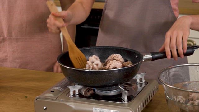 Cooking Octopus in a Frying Pan