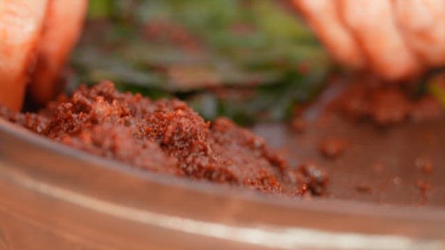 Vegetables coated with seasoning