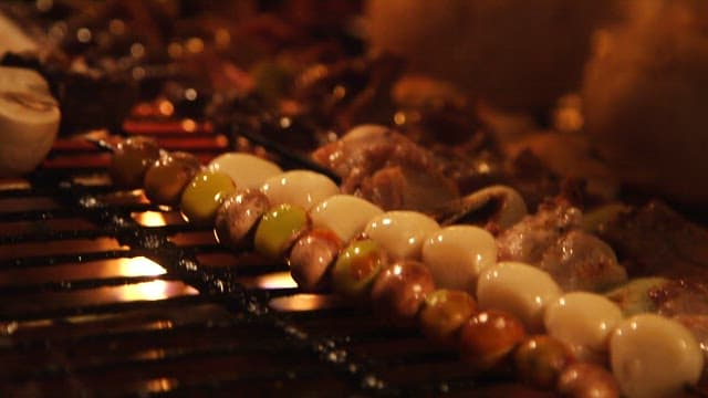 Skewers grilled deliciously on the grill