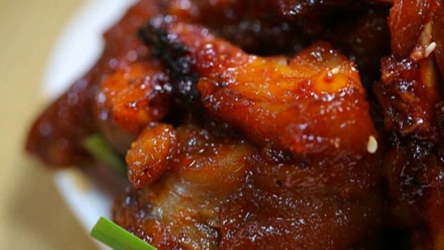 Glazed Pig's Feet Dish with Sesame Seeds