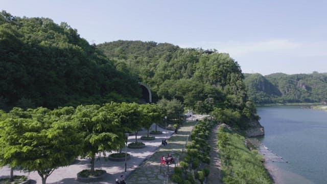 Riverside Park and Hills Full of Trees