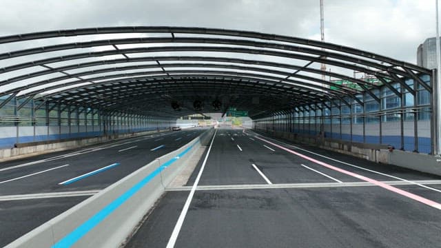 Soundproof Tunnel on a Long Straight Highway