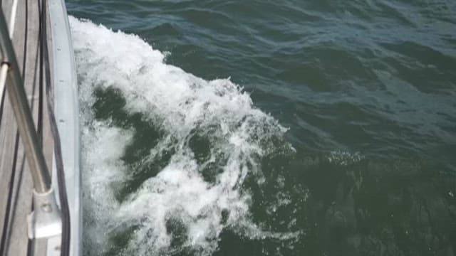 Currents and Waves as the Boat Passing by