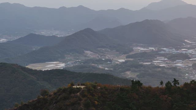 Mountain Ridge Overlooking the Scenery Below