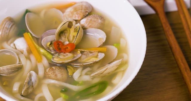 Refreshing Clam Kalguksu in a Bowl