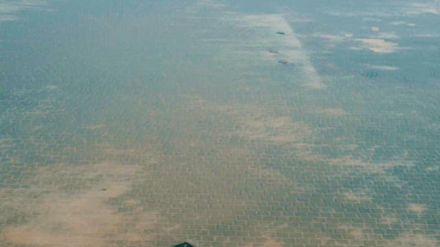 Salt Farming with Calm Surface and Equipments