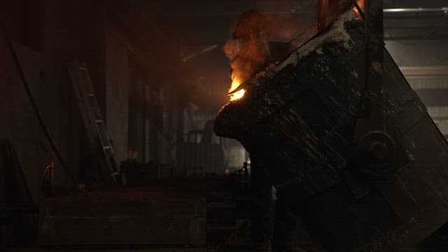 Molten metal pouring in a foundry