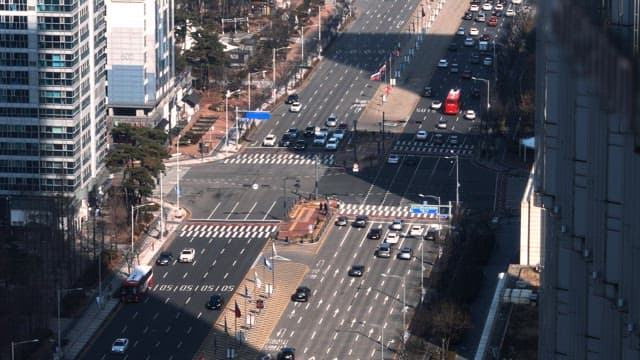 Crosswalk and Intersection in the Middle of the Day