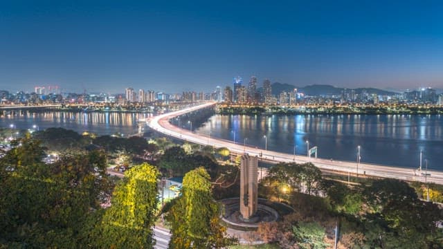 Panoramic View of Seoul from Sunrise to Sunset