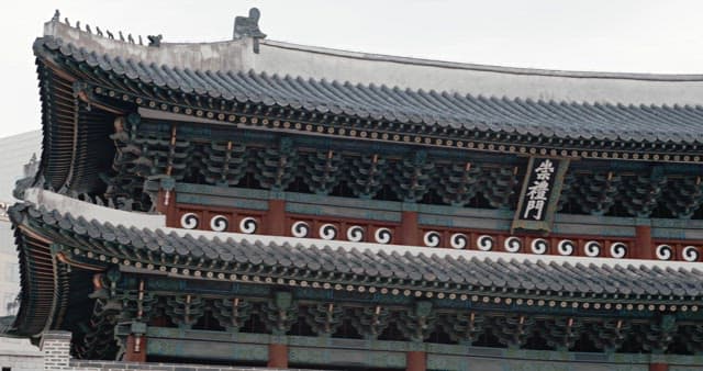Traditional Korean Architecture with Exquisite Ornament