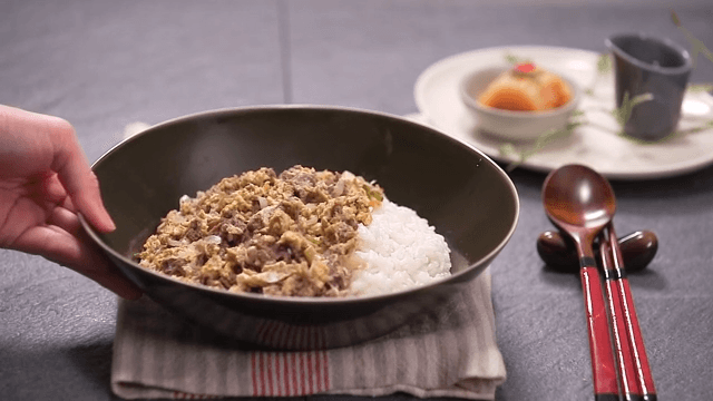 Bulgogi rice bowl on a neatly set table