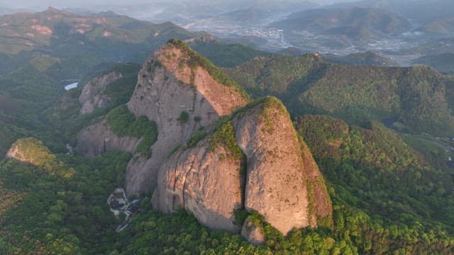 High-rise Green Mountain Peak at Dawn