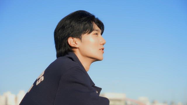 Young man enjoying the sunny day