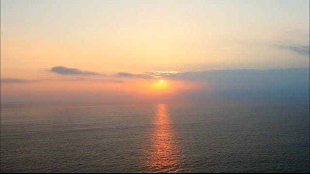 Sunset reflecting the vast sea