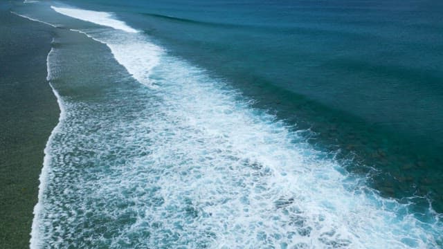 Waves Crashing onto the Shore