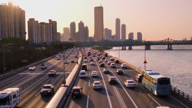 Riverside Highway during Sunset