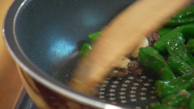 Pan-fried bell peppers and beef