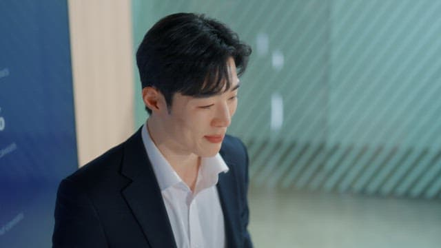 Man presenting in a meeting room