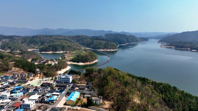 Beautiful lake surrounded by lush mountains