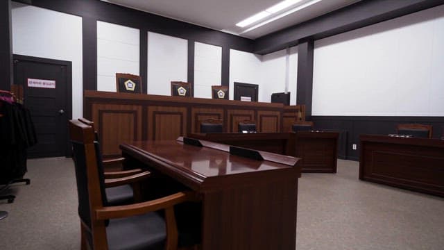 Empty Courtroom with a Quiet and Solemn Atmosphere
