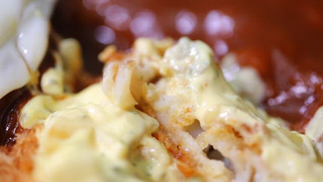 Crispy fish cutlet with sauce