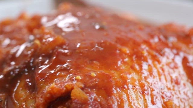 Korean-style braised fish with spicy seasoning