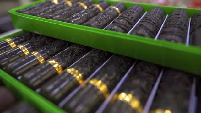Seals of Various Materials in the Storage Cabinet