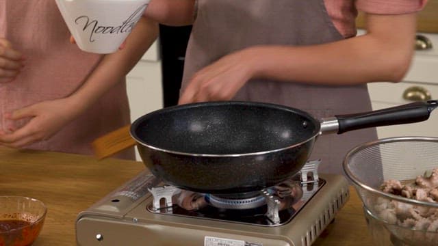 Stir-frying Fresh Ingredients in a Pan