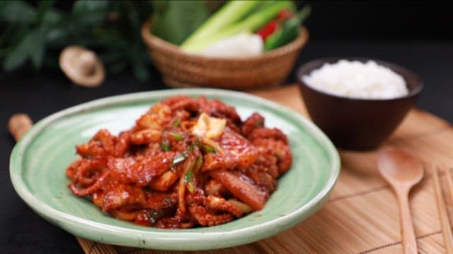 Spicy stir-fried webfoot octopus with rice