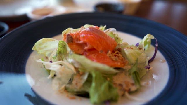 Fresh Salmon Salad with Vegetables