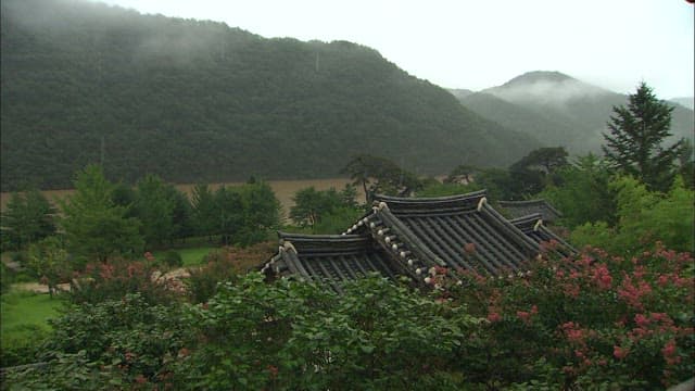 Byeongsanseowon Confucian Academy, traditional Korean house and a pavilion on a rainy day