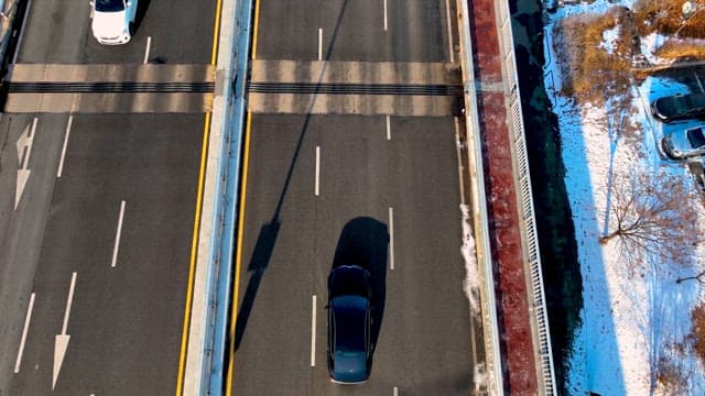 Bridge Connecting the South and North of the Han River