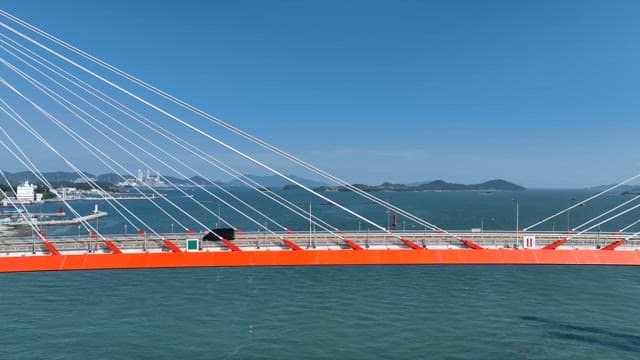 Large suspension bridge over the sea