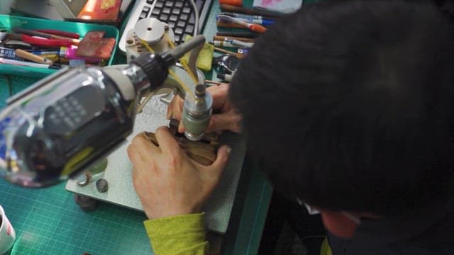 Artisan Crafting Precision Item in Workshop